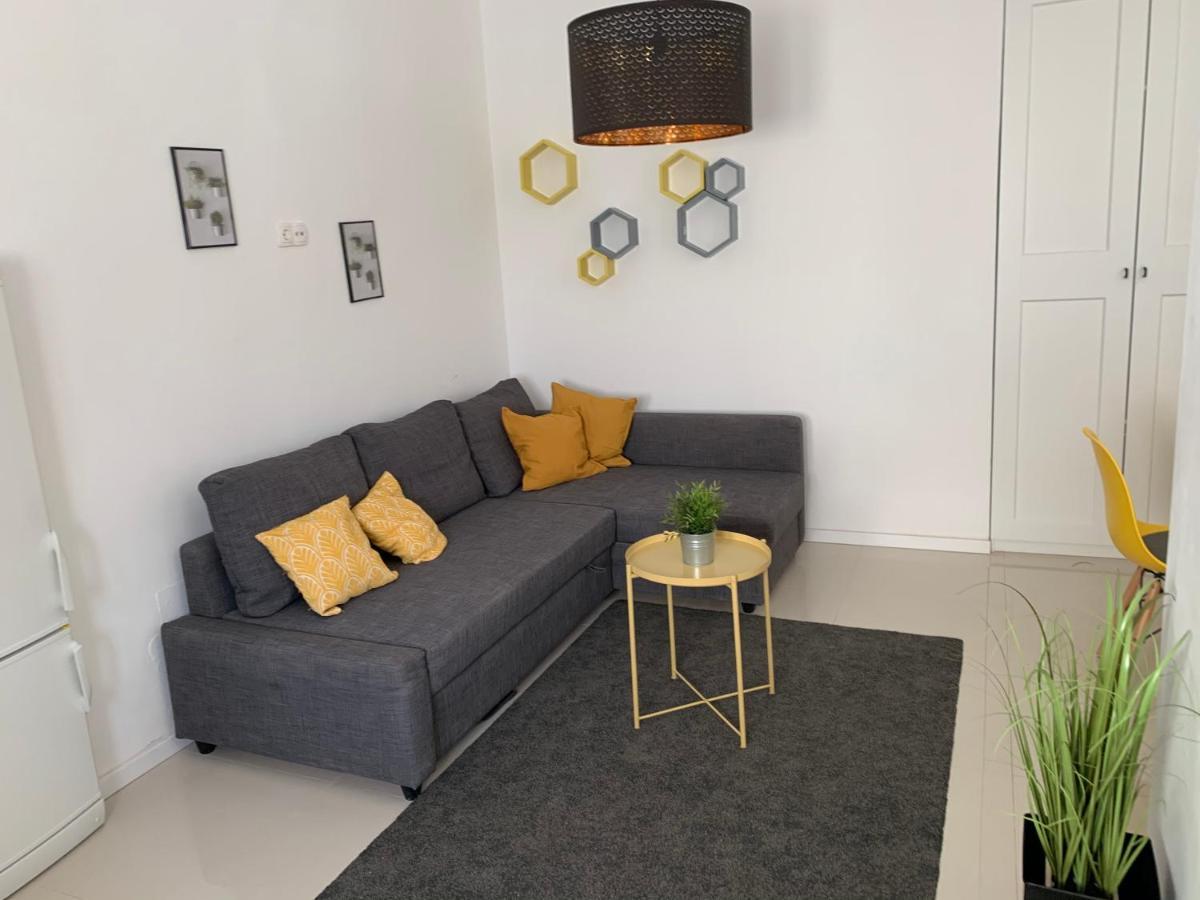 Apartments Luce Trogir Exterior photo