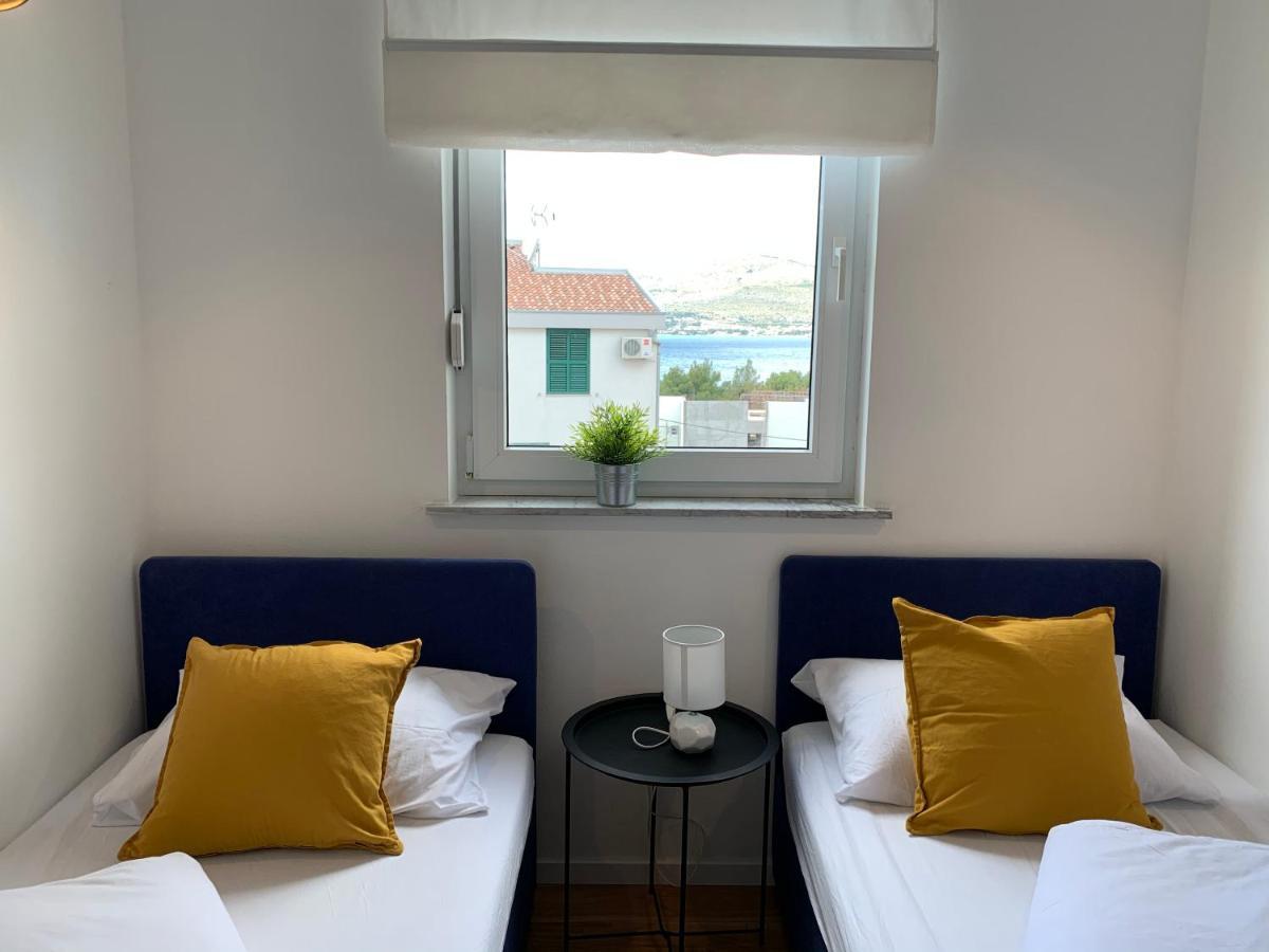 Apartments Luce Trogir Exterior photo